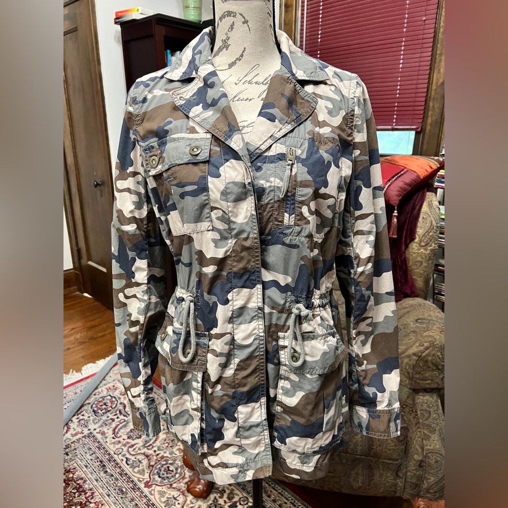 Banana Republic Military Style Camo Jacket